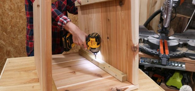 DIY Spring Garden Planter Box – Perfect Weekend Project for Easter